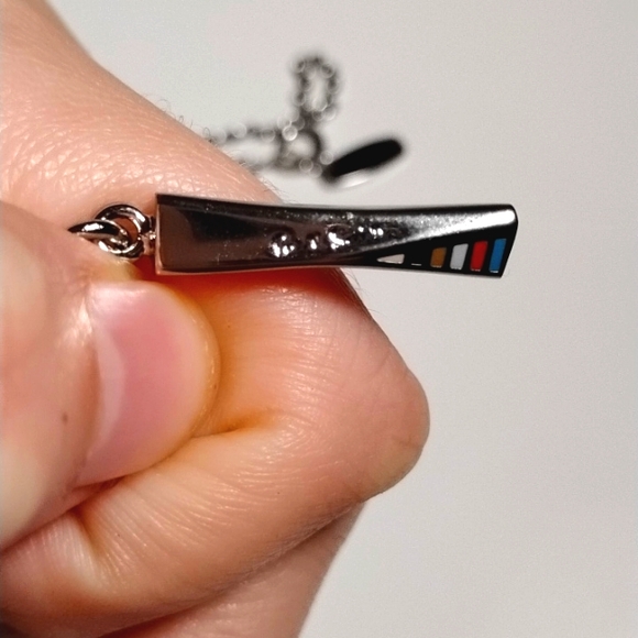 AUTHENTIC PAUL SMITH NECKLACE WITH BOX - Picture 3 of 6